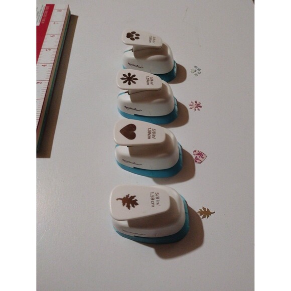 Craft Colorbok Paper Bundle(2 Pads) & Recollections Paper Punches(4) - Picture 11 of 11